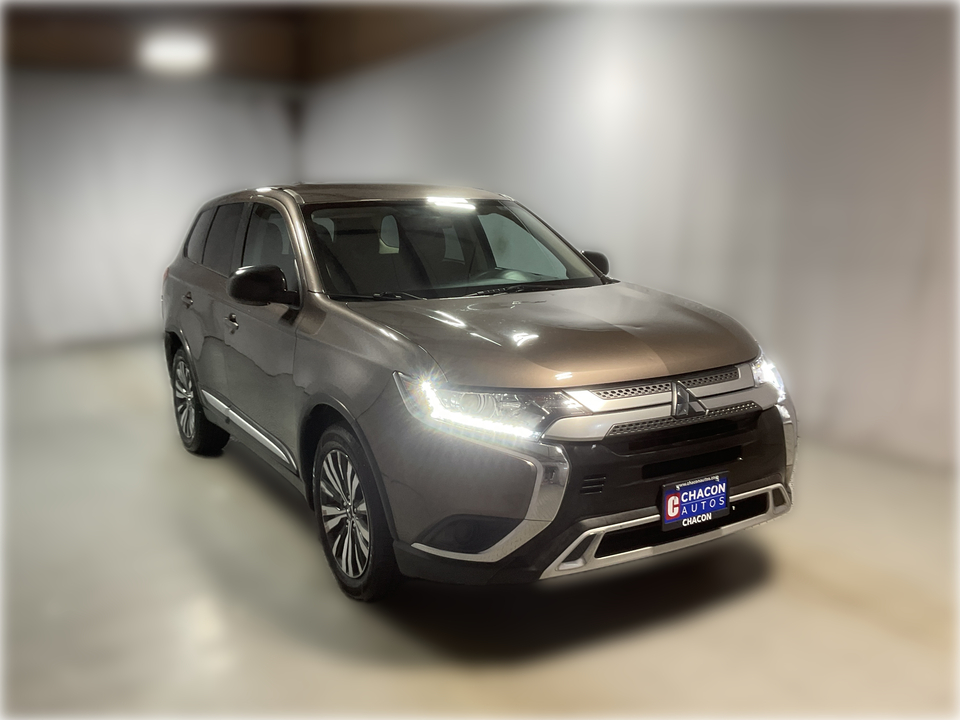 2020 Mitsubishi Outlander ES 2WD