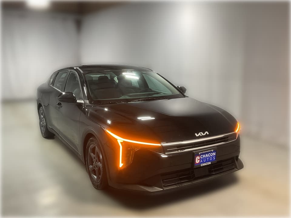 2025 Kia K4 LX
