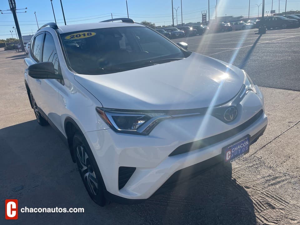2018 Toyota RAV4 LE FWD