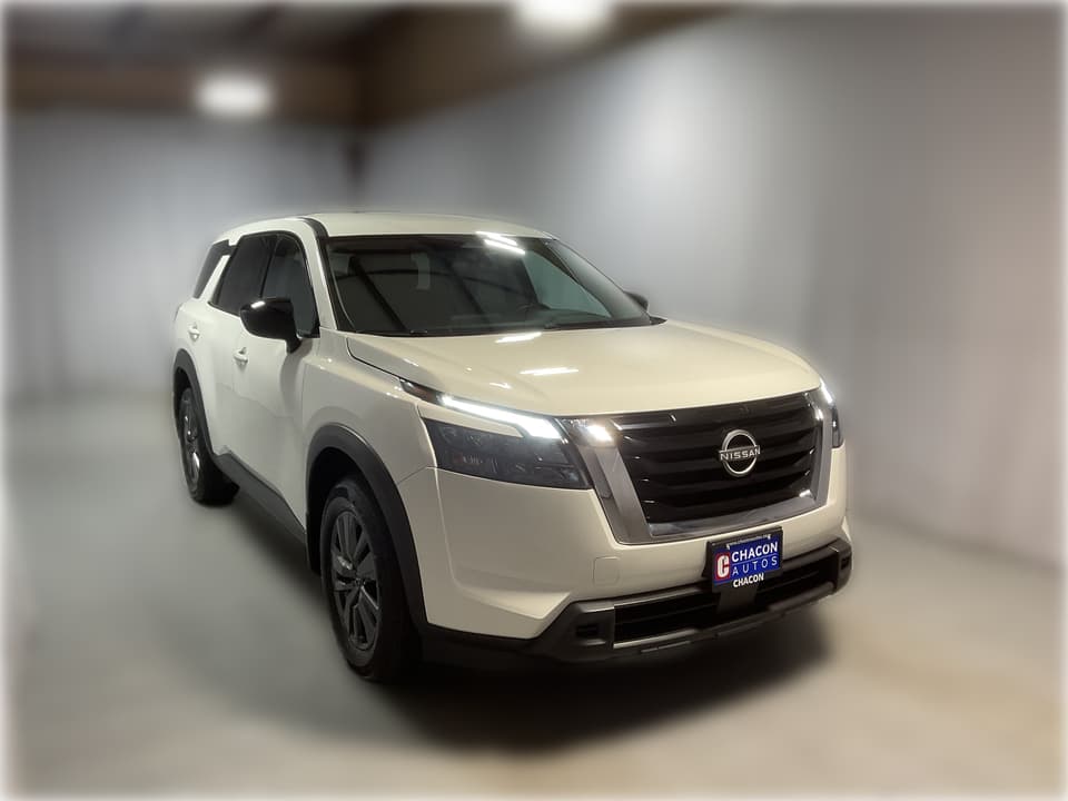 2024 Nissan Pathfinder S