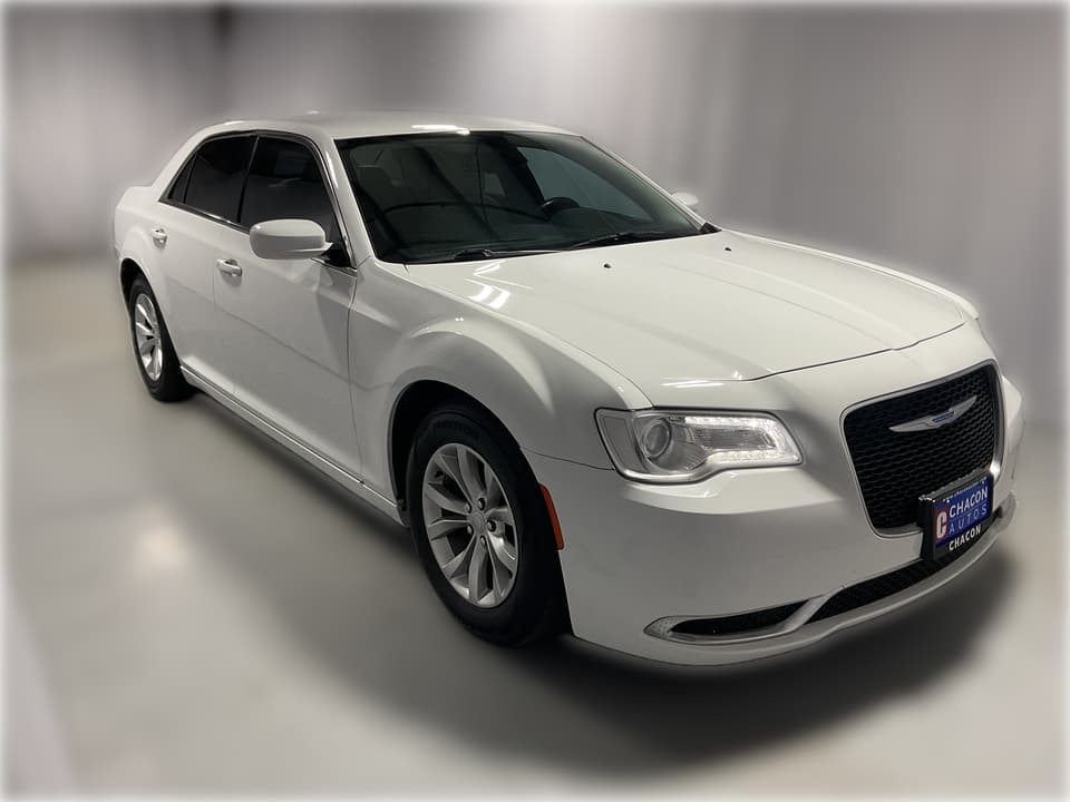 2018 Chrysler 300 Touring