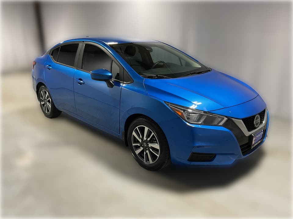 2022 Nissan Versa SV