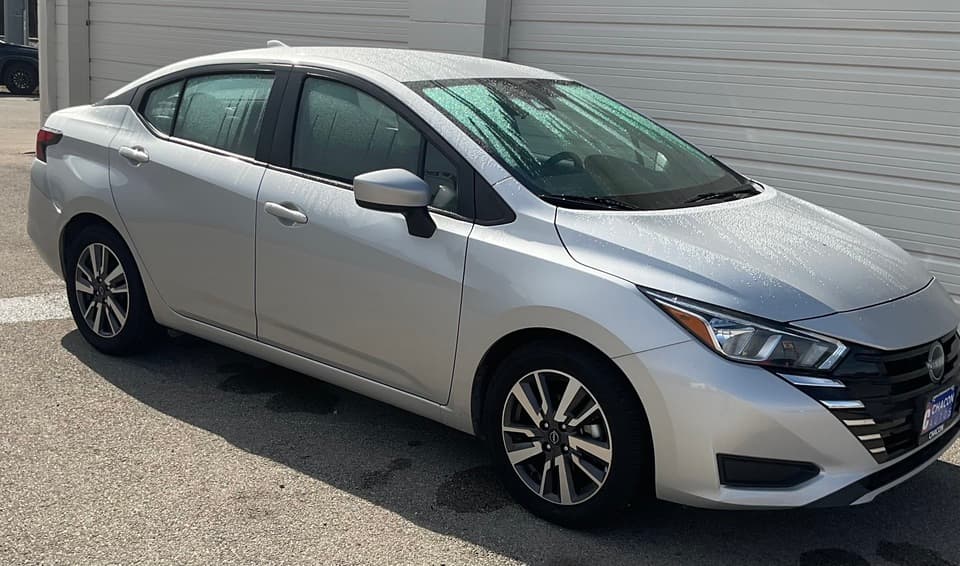 2023 Nissan Versa SV
