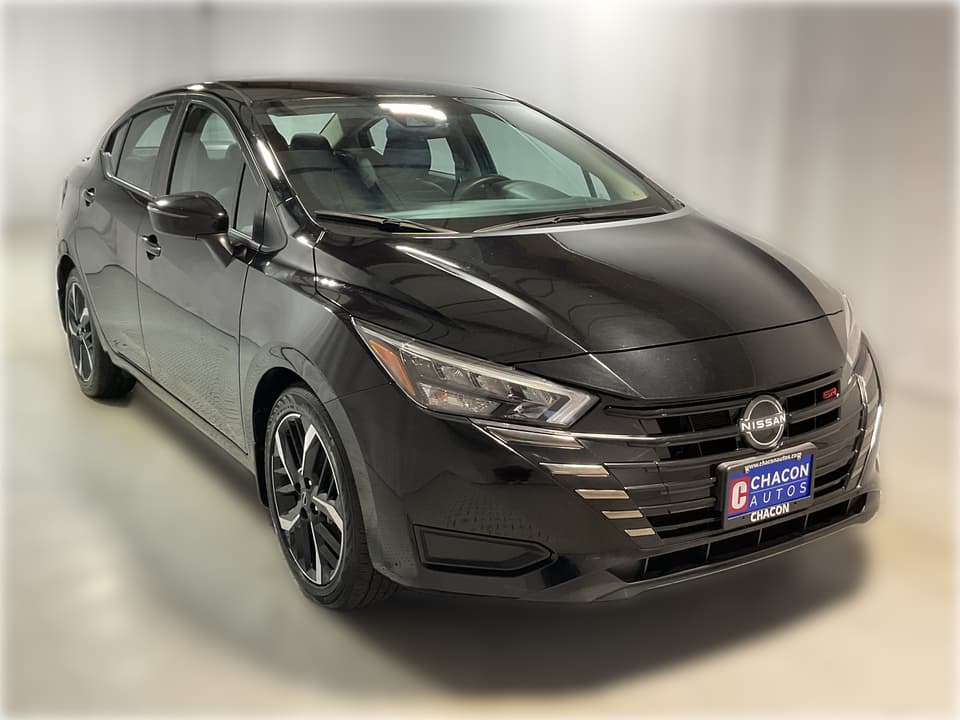 2024 Nissan Versa SR