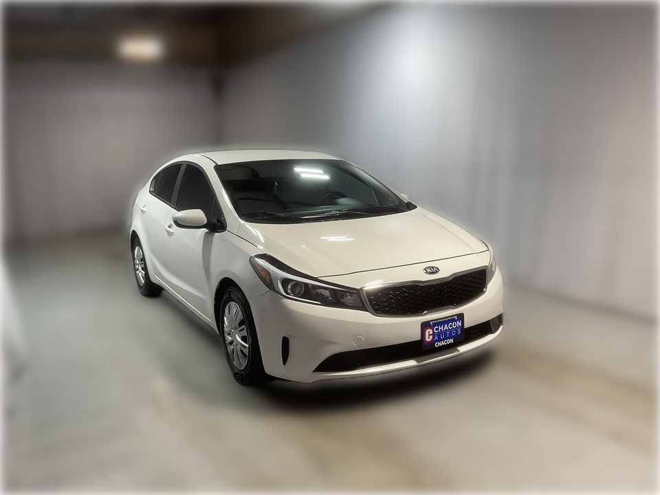 2017 Kia Forte LX 6A