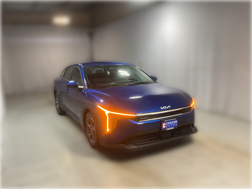 2025 Kia K4 LX