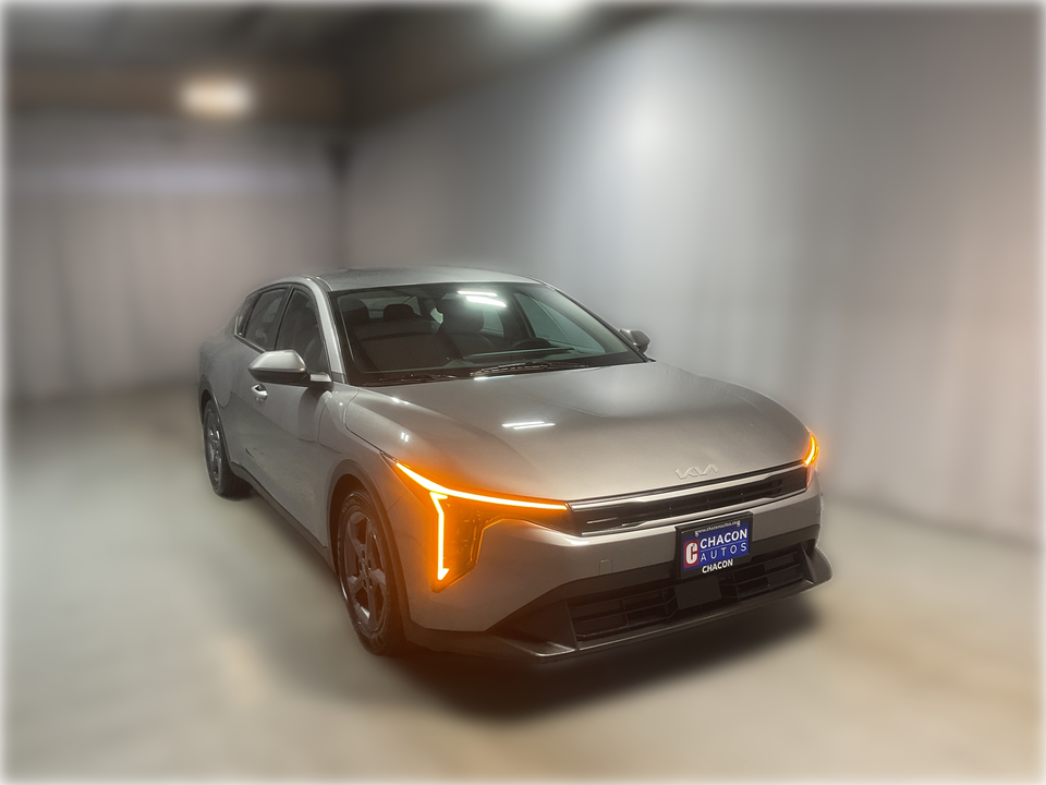 2025 Kia K4 LX