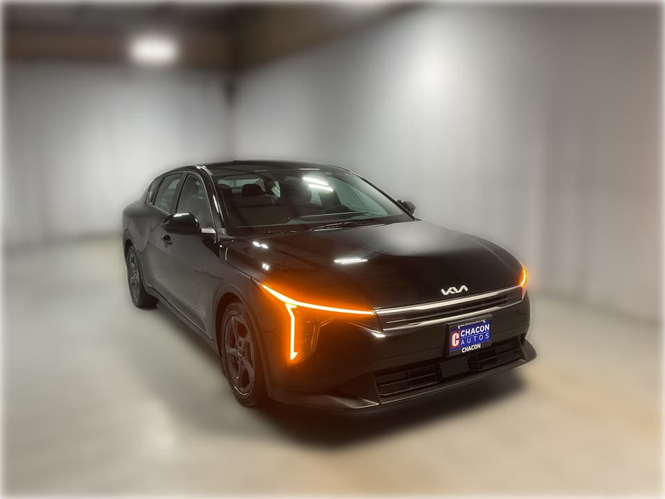 2025 Kia K4 LX