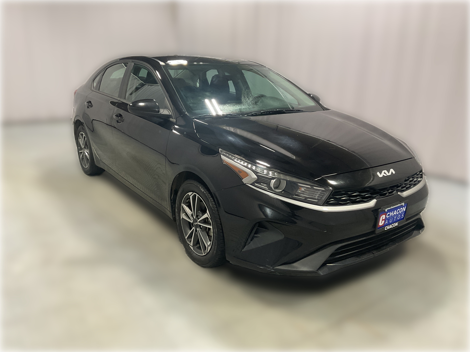 2022 Kia Forte FE